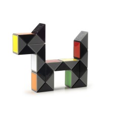 Serpiente de colores Rubiks twist