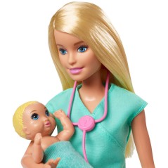 Muñeca Doctora de Bebes Barbie